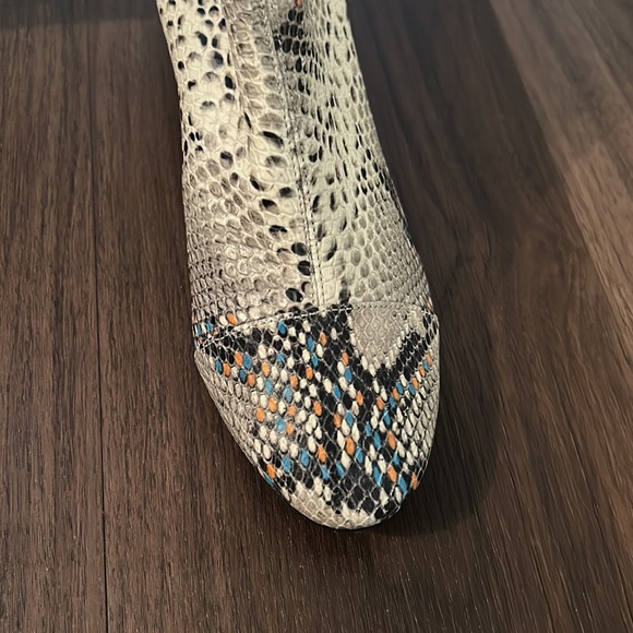 Isabel Marant Chelsea Boot - Picture 2 of 5